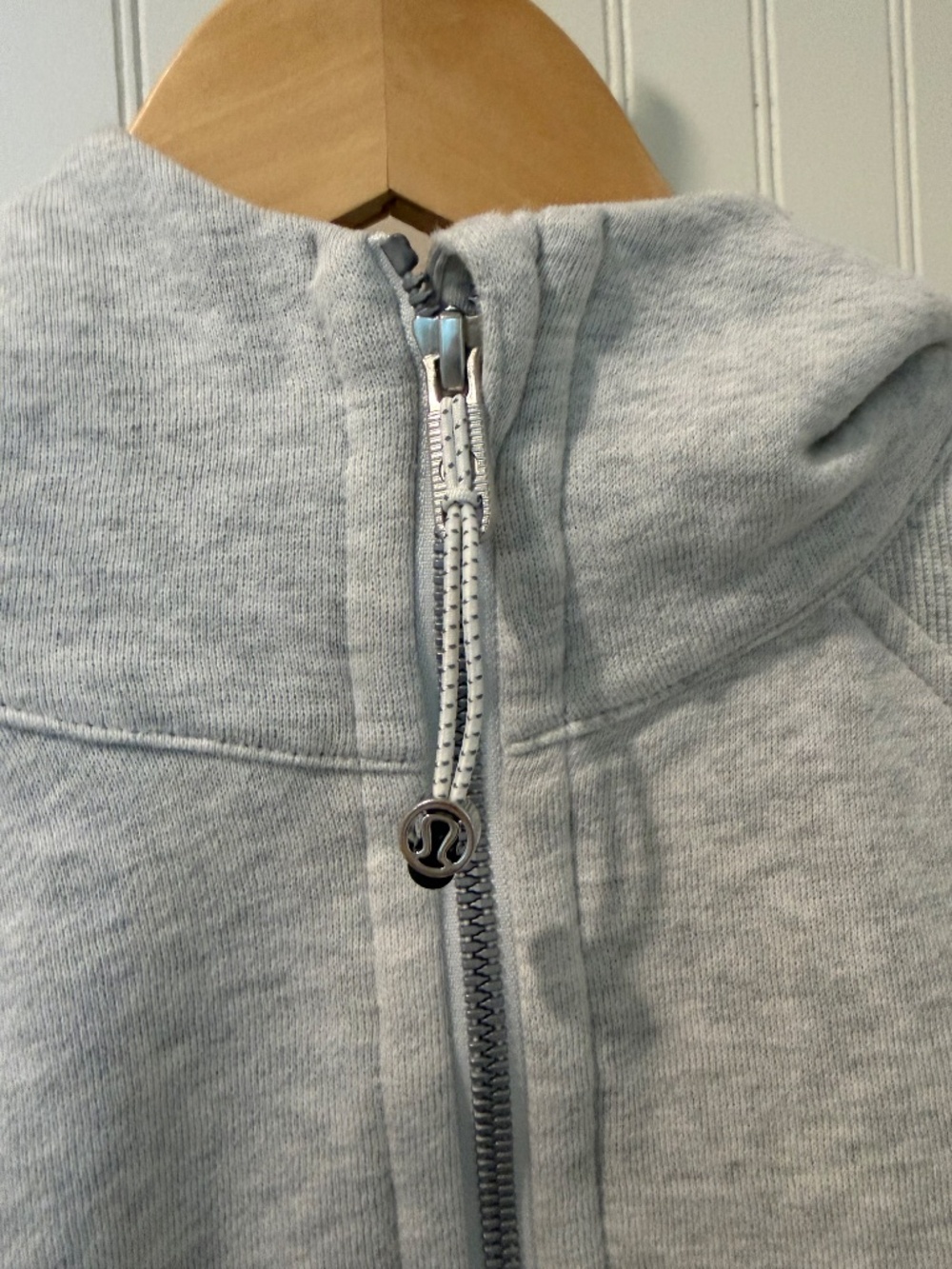 Lululemon Cropped Half-Zip - Picture 3 of 4